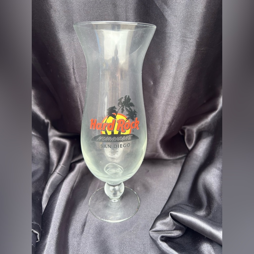 NIB Hard Rock Cafe “San Diego” Hurricane Glass